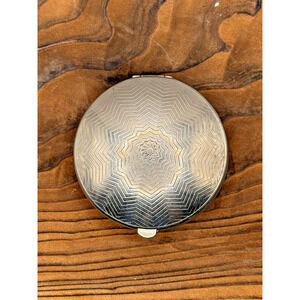 Vintage Richard Hudnut 'Three Flowers' Trifold Silver Compact